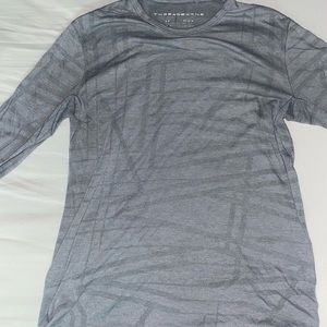 Fitted long sleeve (M)